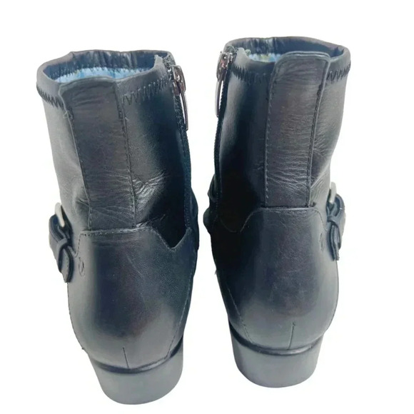 Aravon Black Leather Booties Silver Buckle Women's Size 5.5 - Picture 4 of 13